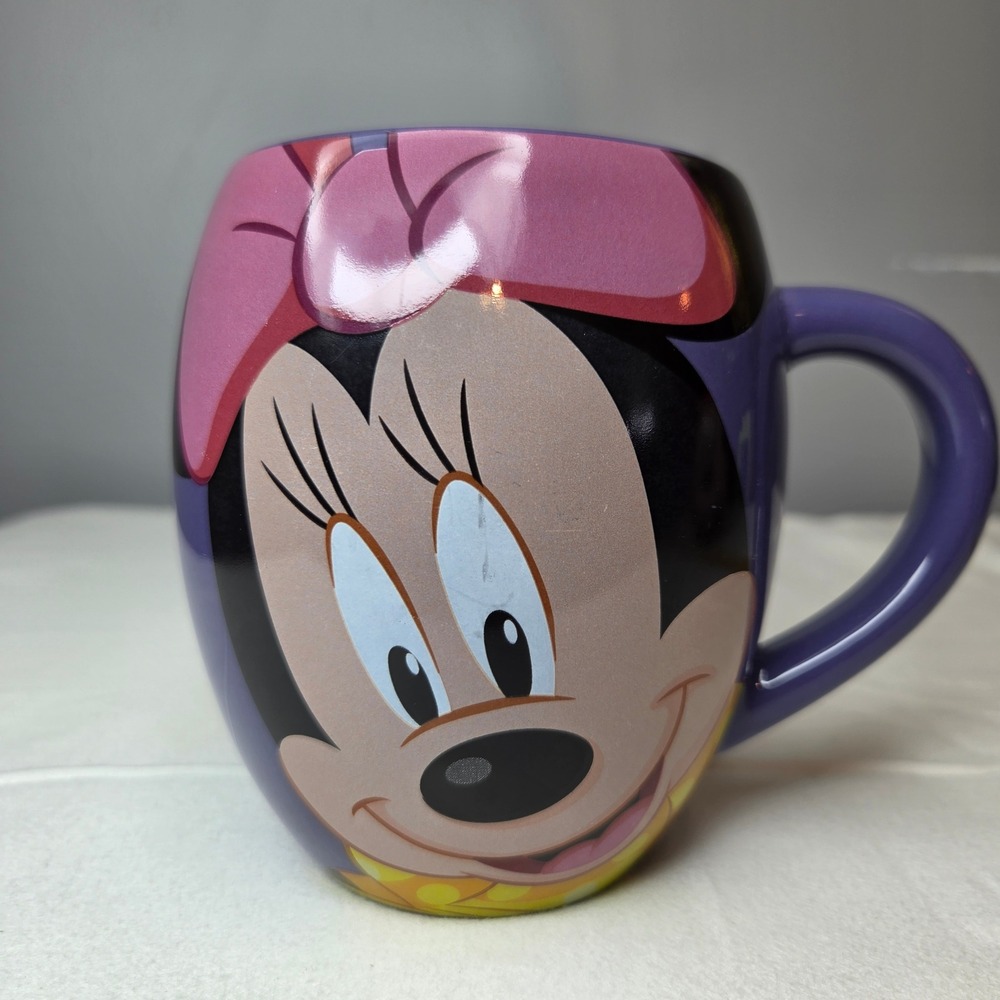 Disney Parks Minnie Mouse Purple Ceramic Coffee Mug Sweet! 4.5"